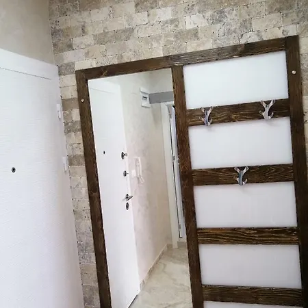 Apartment Fenix Lux Apartament