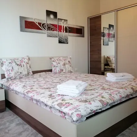 Fenix Lux Apartament * Plovdiv